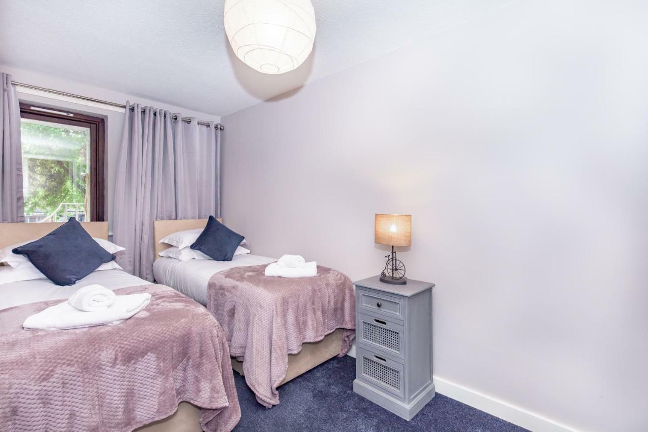 Apartment Gloucester