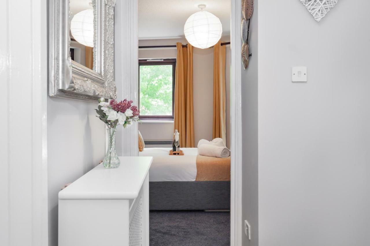 Gloucester Apartment